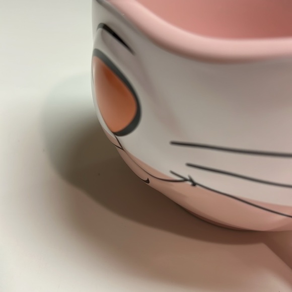 Disney Marie cat smile mug - Picture 13 of 16